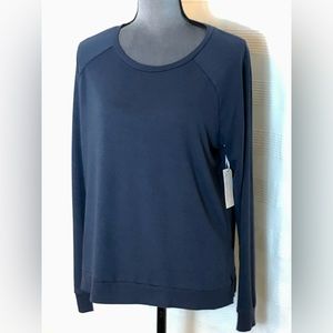 AMBRIELLE WOMANS SLEEPWEAR TOP